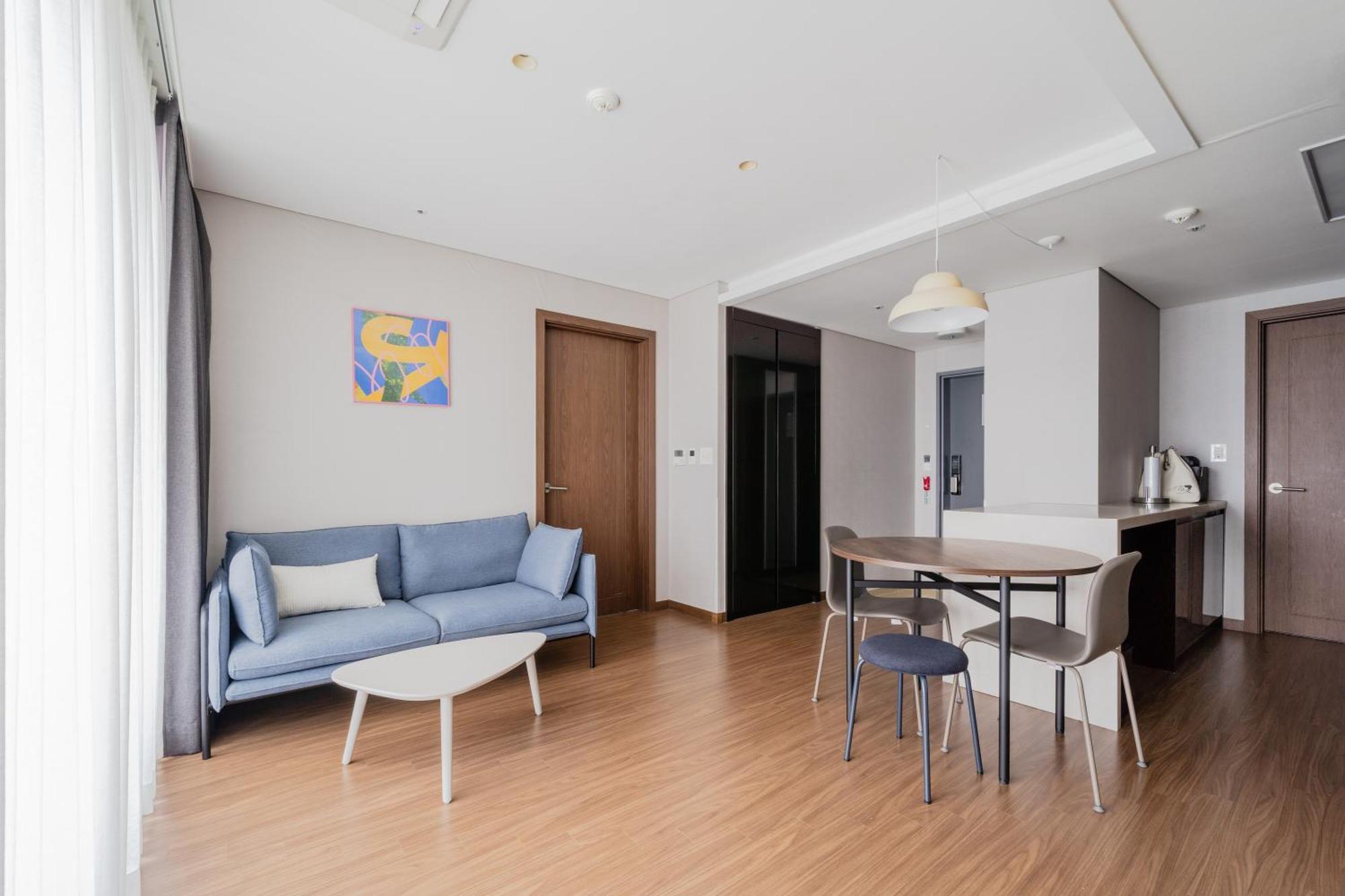 Urbanstay Haeundae Station Busan Eksteriør billede