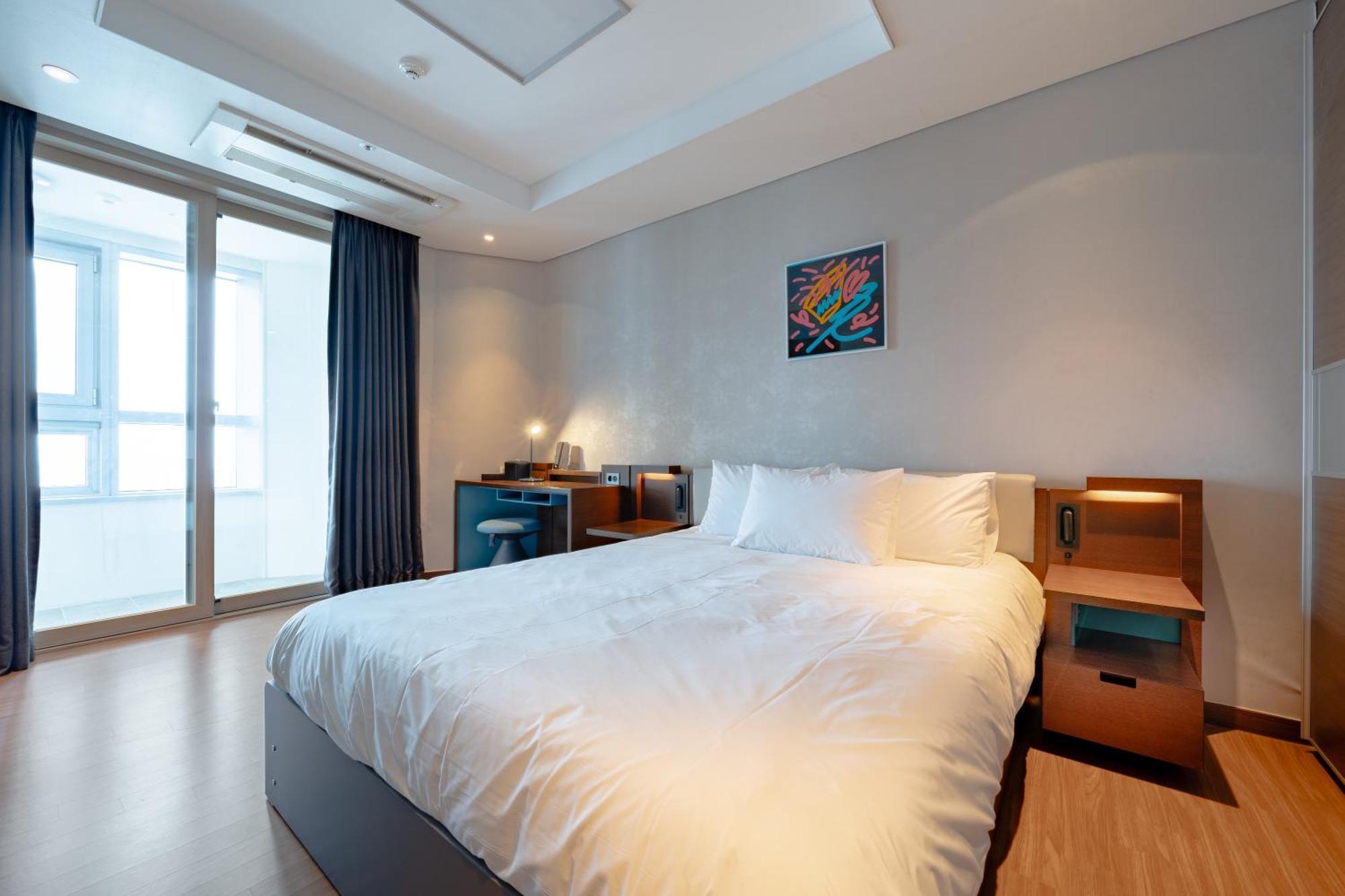 Urbanstay Haeundae Station Busan Eksteriør billede