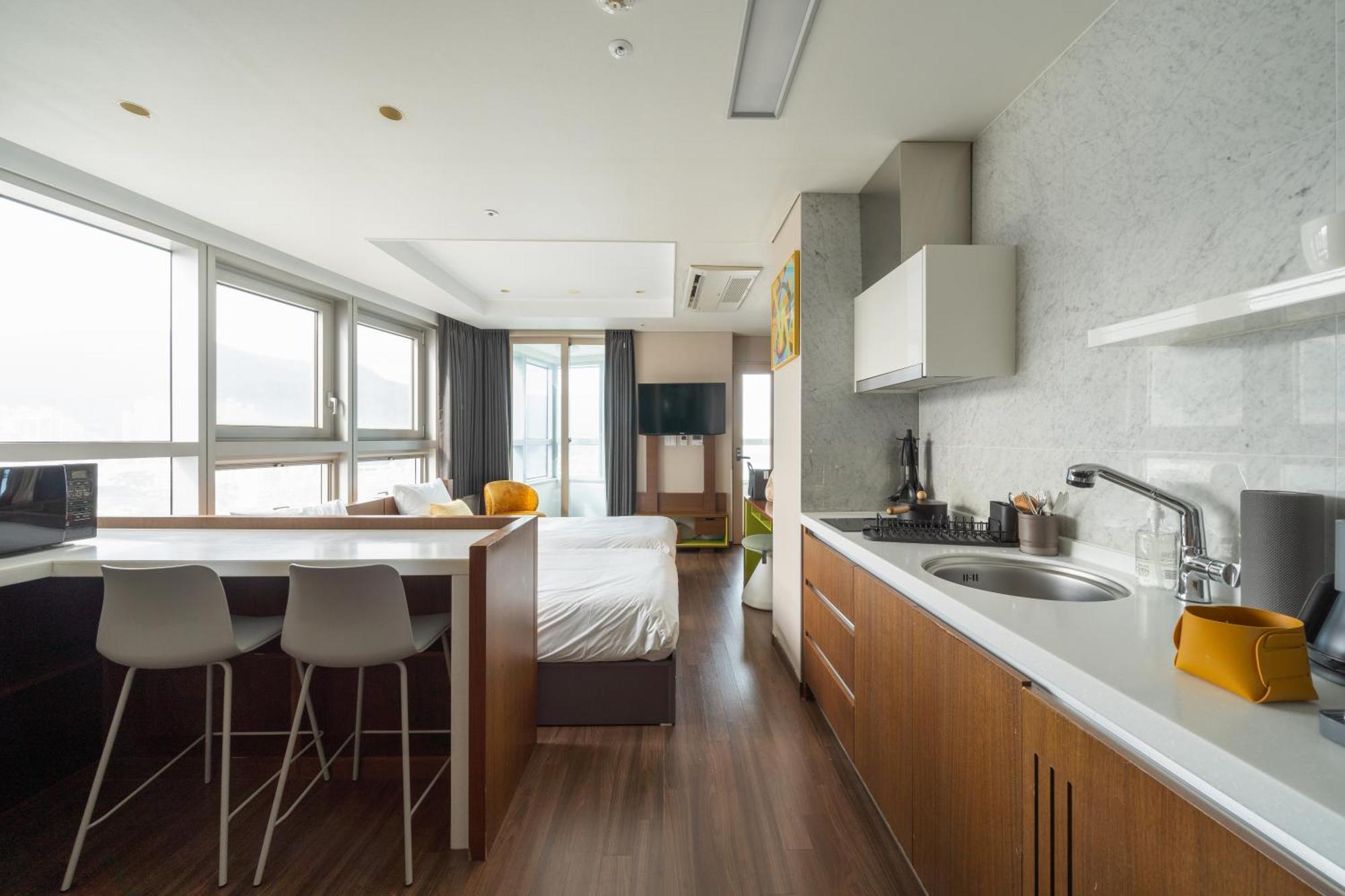 Urbanstay Haeundae Station Busan Eksteriør billede