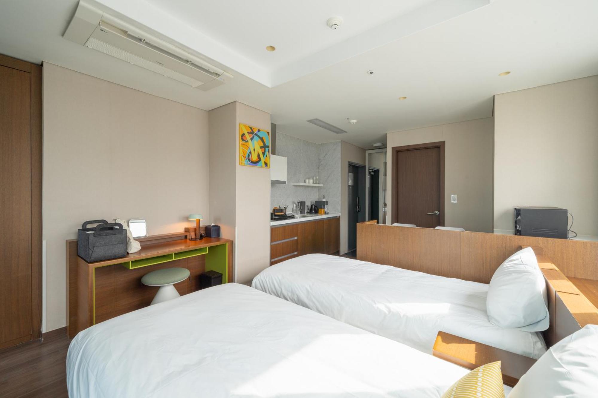 Urbanstay Haeundae Station Busan Eksteriør billede