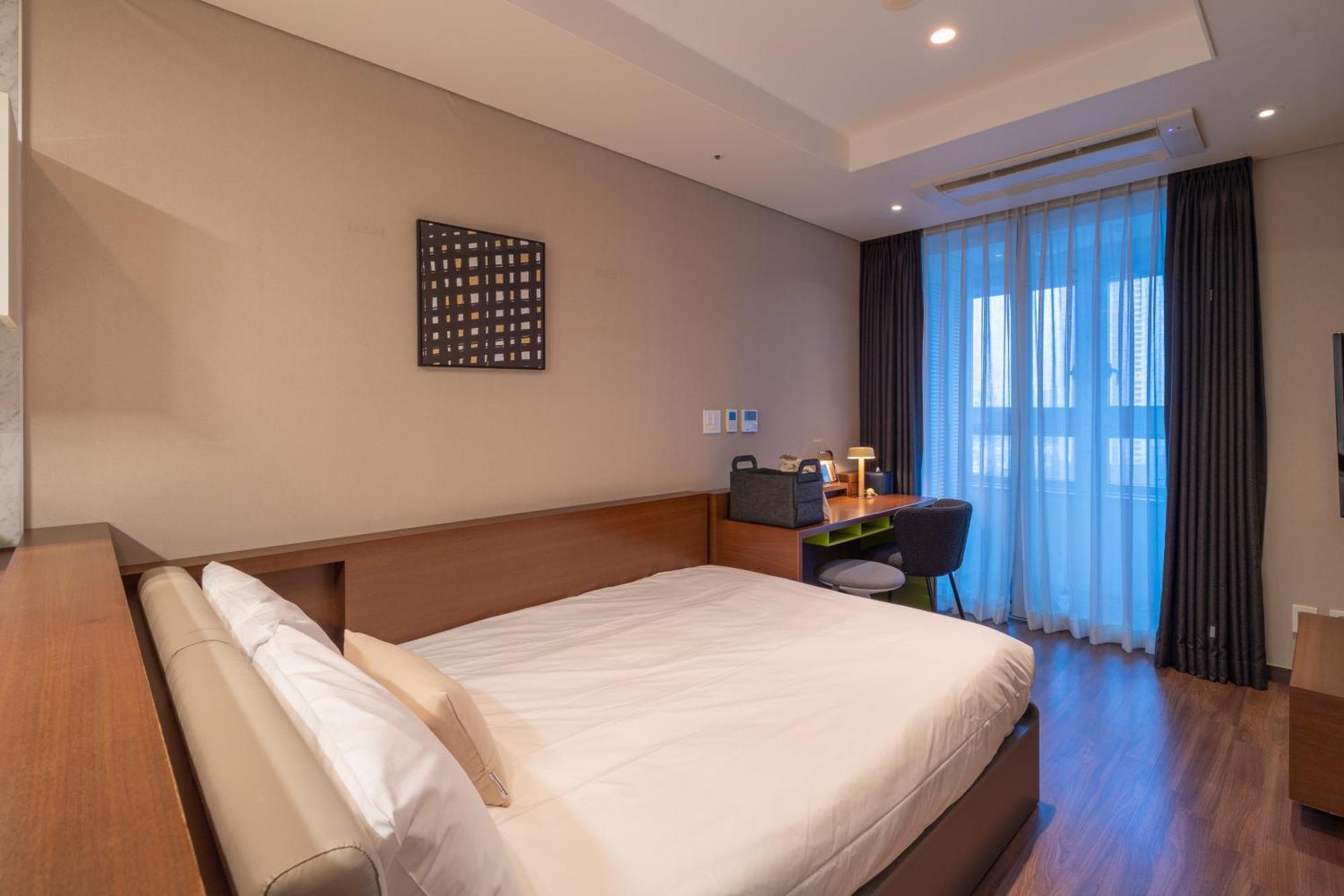 Urbanstay Haeundae Station Busan Eksteriør billede